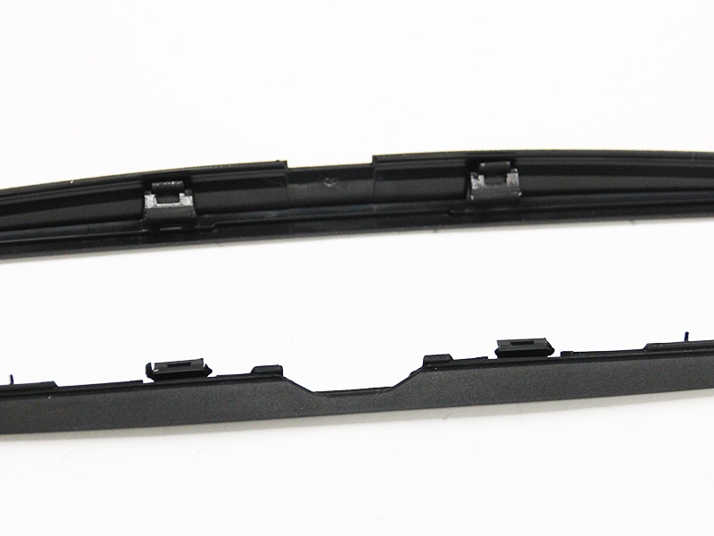 MB-129-001-bla-2